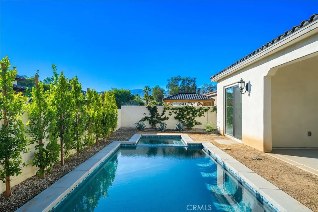 57660 Cherrywood Place, La Quinta, California 92253 home-pic-14