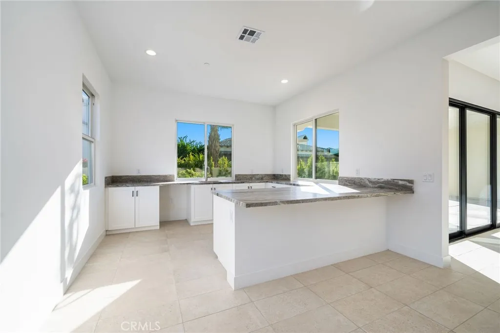 57660 Cherrywood Place, La Quinta, California 92253 home-pic-10