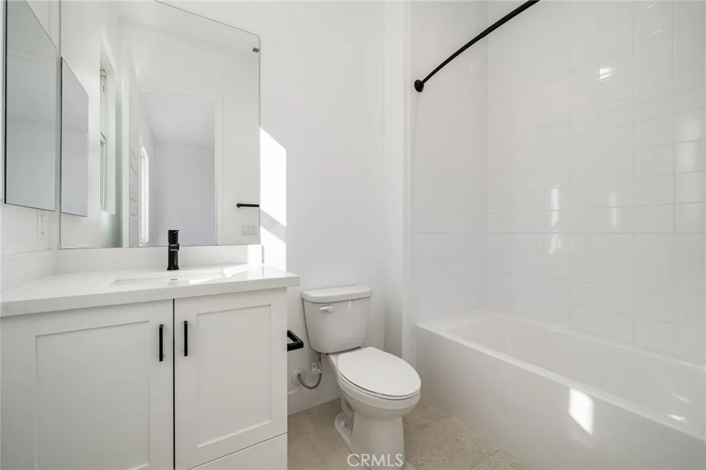 57660 Cherrywood Place, La Quinta, California 92253 home-pic-22