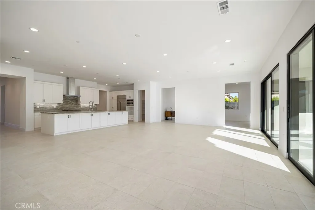 57660 Cherrywood Place, La Quinta, California 92253 home-pic-8