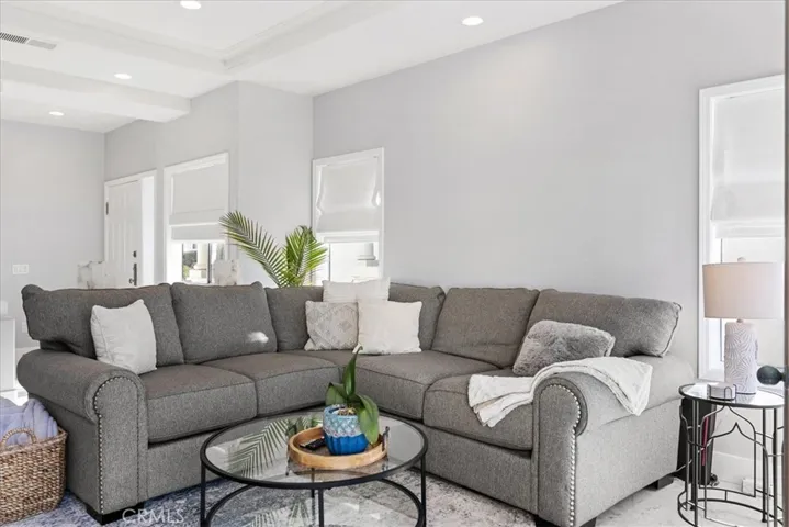 7 Centre Court, Dana Point, California 92629