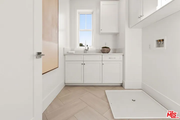 4328 Wilkinson Avenue, Studio City, California 91604