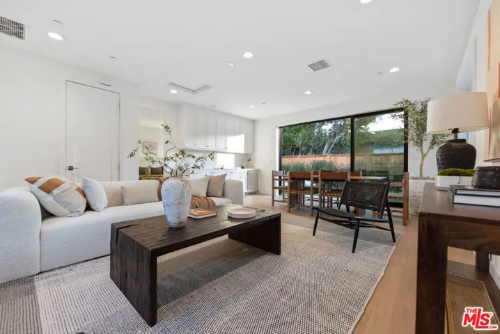 4328 Wilkinson Avenue, Studio City, California 91604