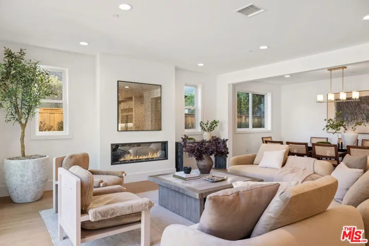 4328 Wilkinson Avenue, Studio City, California 91604
