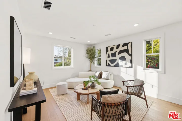 4328 Wilkinson Avenue, Studio City, California 91604