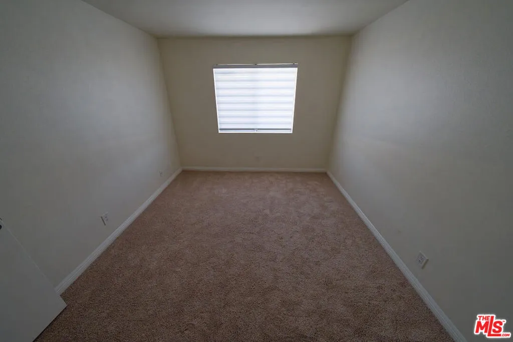 1750 E Ave Q 14, Palmdale, California 93550 home-pic-13