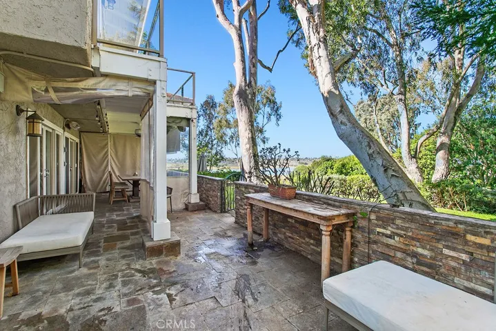 338 Vista Madera, Newport Beach, California 92660