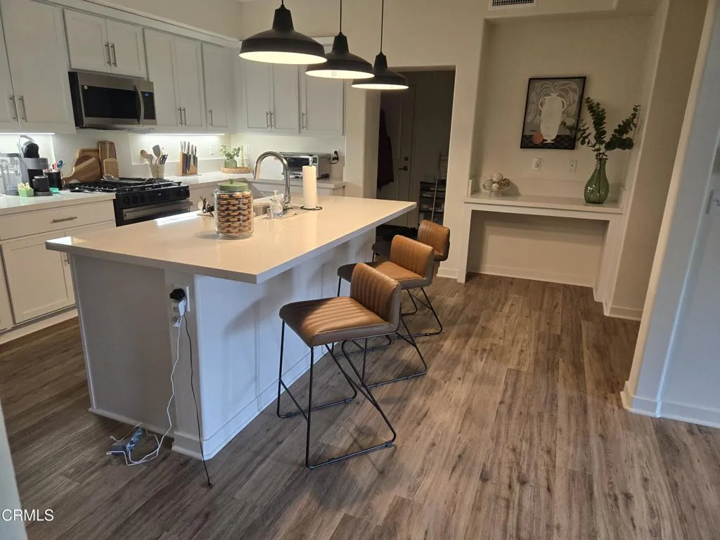 307 N F Street 102, Oxnard, California 93030 home-pic-4