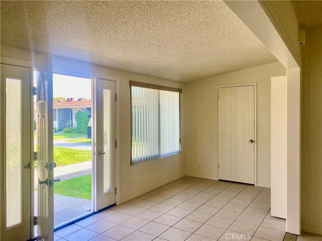 13741 Annadale Dr., Seal Beach, California 90740 home-pic-3