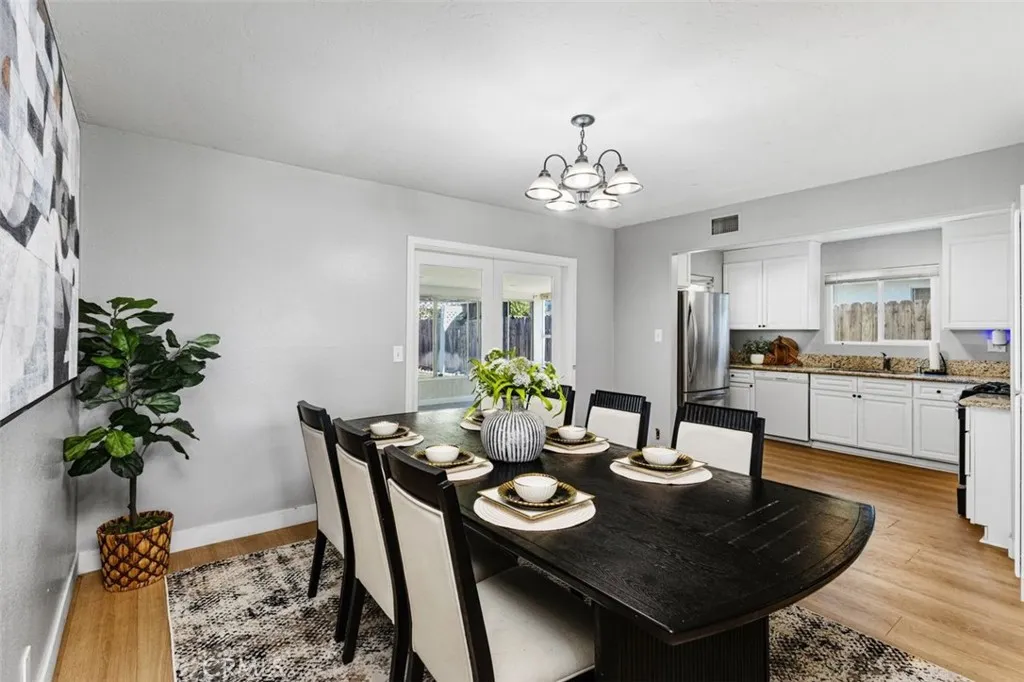 123 E Wilson, Orange, California 92867 home-pic-4
