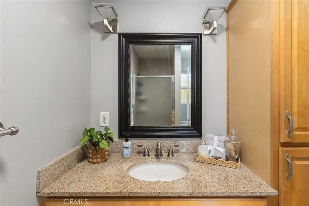 123 E Wilson, Orange, California 92867 home-pic-21