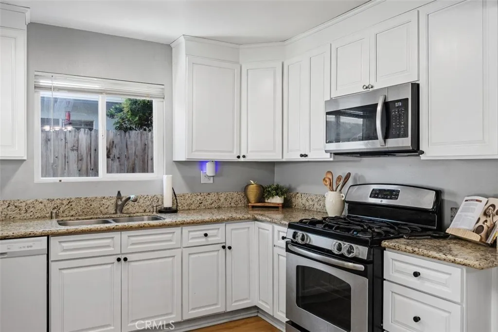 123 E Wilson, Orange, California 92867 home-pic-6