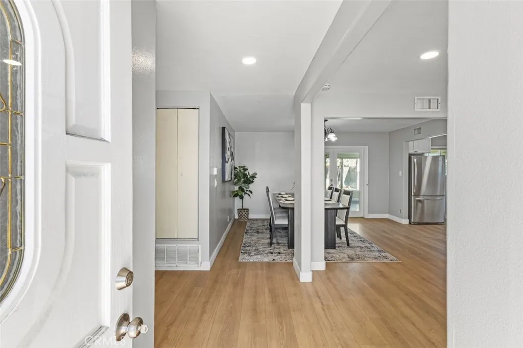 123 E Wilson, Orange, California 92867 home-pic-11