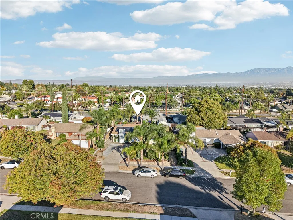 571 Oriole, Corona, California 92879 home-pic-34