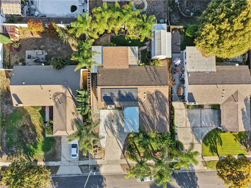 571 Oriole, Corona, California 92879 home-pic-33