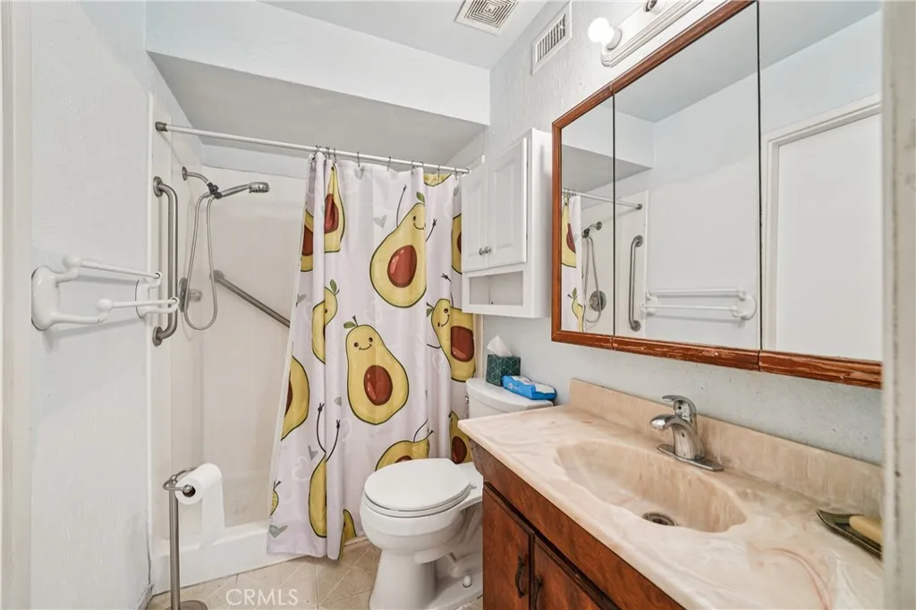 571 Oriole, Corona, California 92879 home-pic-20