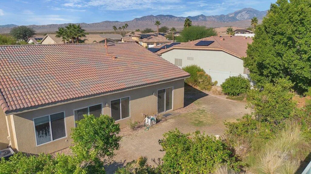67178 Yosemite Lane, Desert Hot Springs, California 92240 home-pic-26