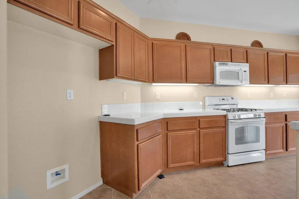 67178 Yosemite Lane, Desert Hot Springs, California 92240 home-pic-14