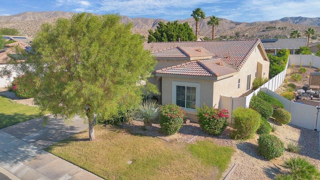 67178 Yosemite Lane, Desert Hot Springs, California 92240 home-pic-25