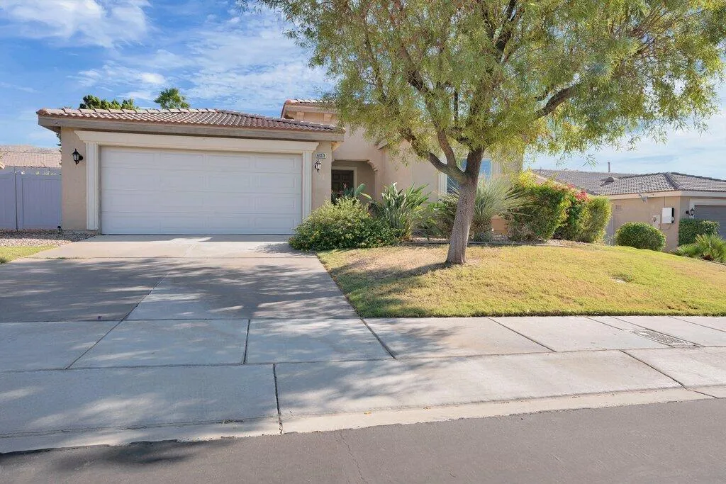 67178 Yosemite Lane, Desert Hot Springs, California 92240 home-pic-0