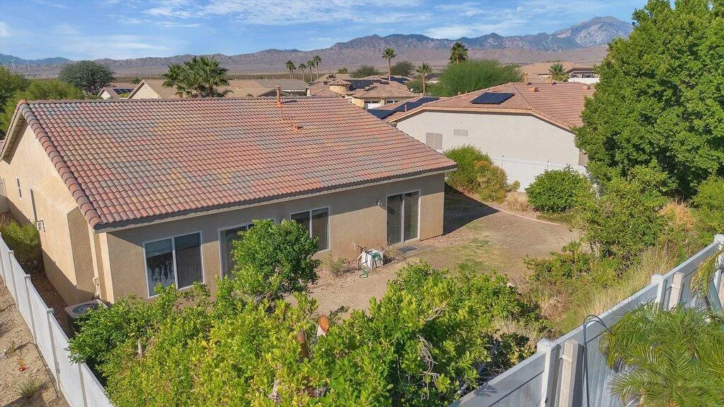 67178 Yosemite Lane, Desert Hot Springs, California 92240 home-pic-27