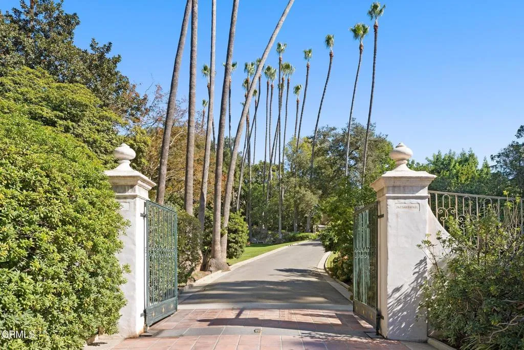 262 S San Rafael Avenue, Pasadena, California 91105 home-pic-0