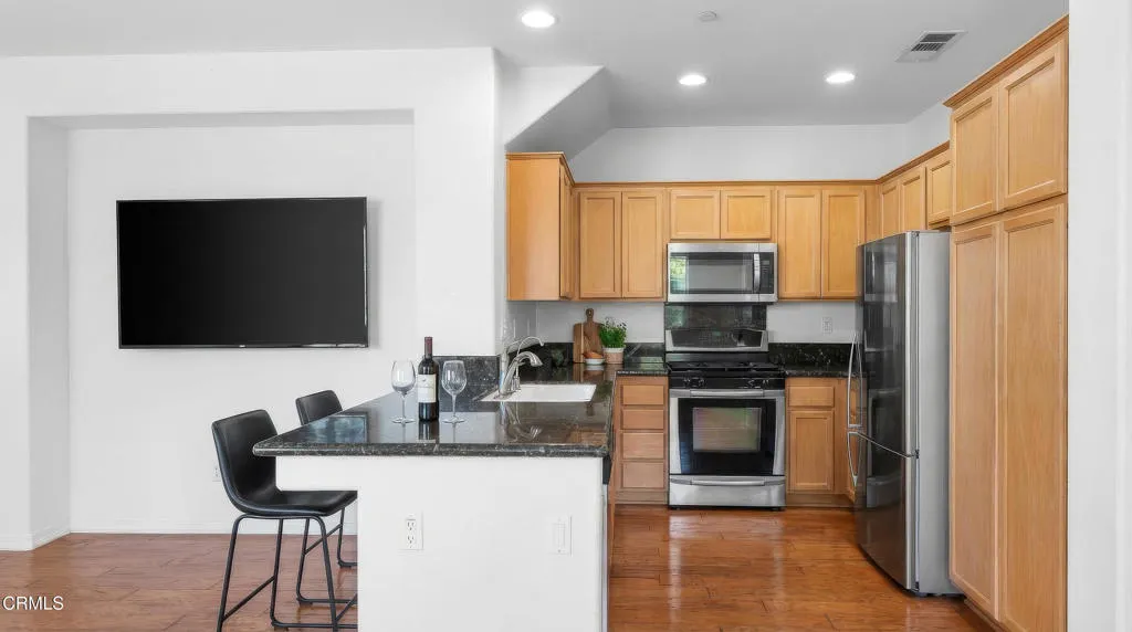 3100 N Ventura Road, Oxnard, California 93036 home-pic-3