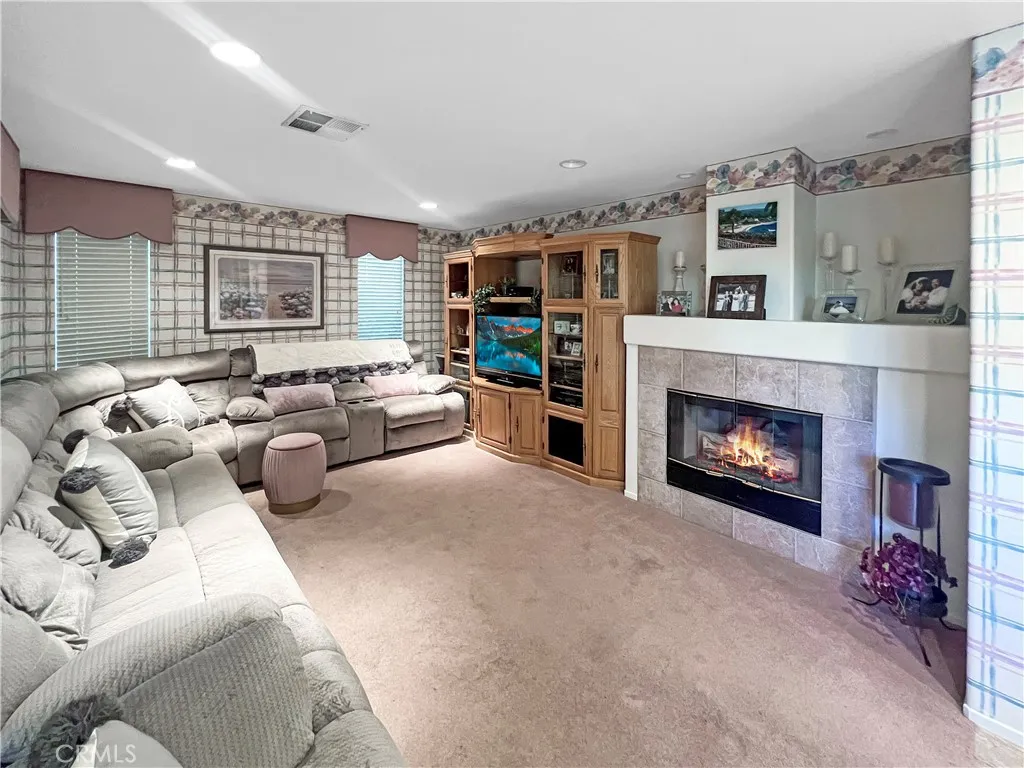 10 Palacio, Rancho Santa Margarita, California 92688 home-pic-6