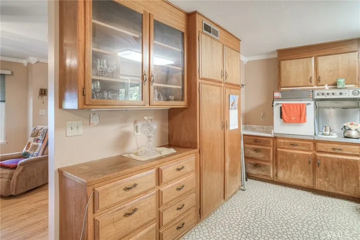 Lots of Cabinets