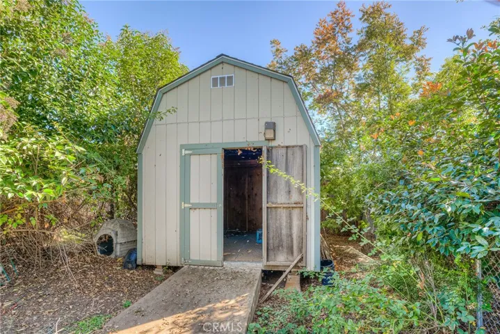 Large shed, rear yard