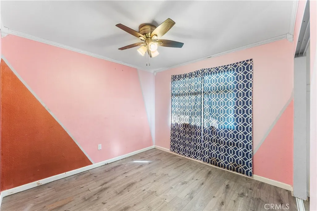 3322 E Avenue H, Lancaster, California 93535 home-pic-17