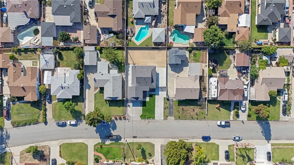 1118 E Elgenia, West Covina, California 91790 home-pic-50