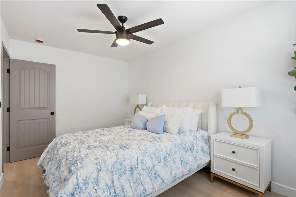1118 E Elgenia, West Covina, California 91790 home-pic-22