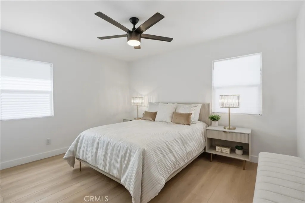 1118 E Elgenia, West Covina, California 91790 home-pic-17