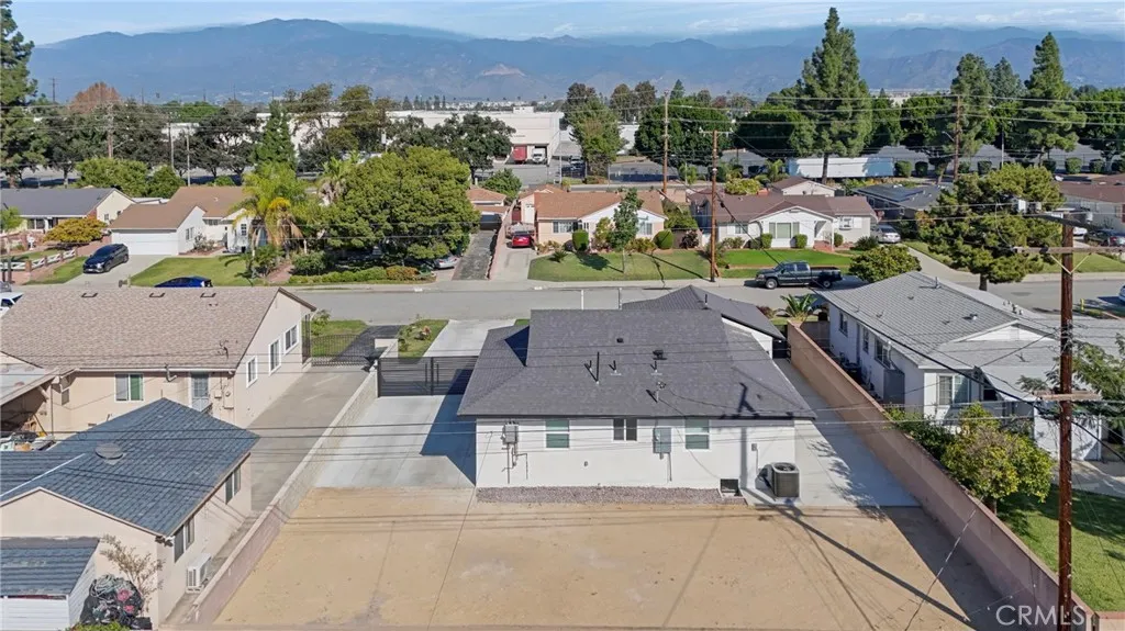 1118 E Elgenia, West Covina, California 91790 home-pic-38