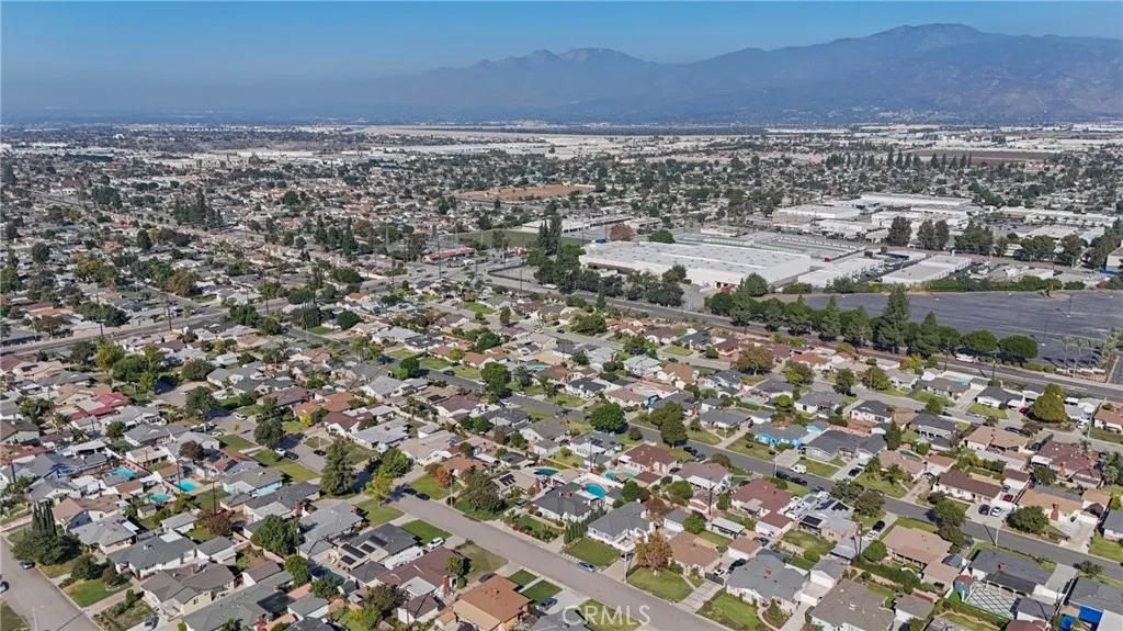 1118 E Elgenia, West Covina, California 91790 home-pic-46