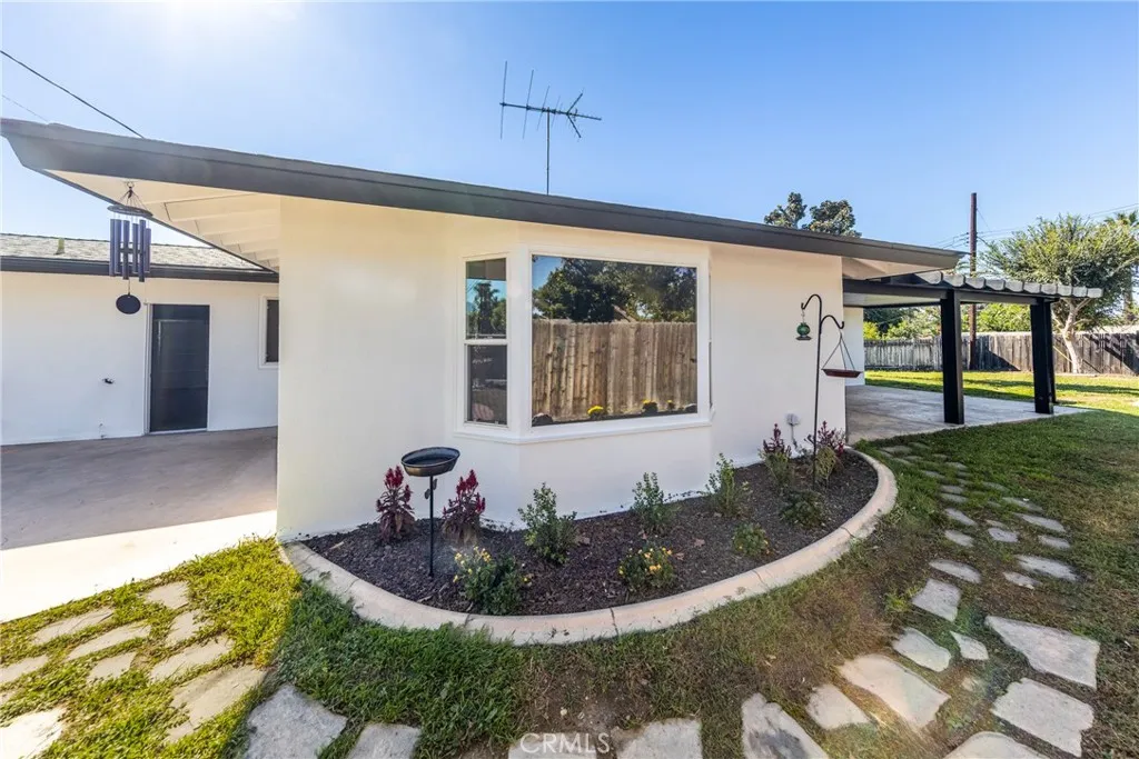 1309 Stillman Avenue, Redlands, California 92374 home-pic-17