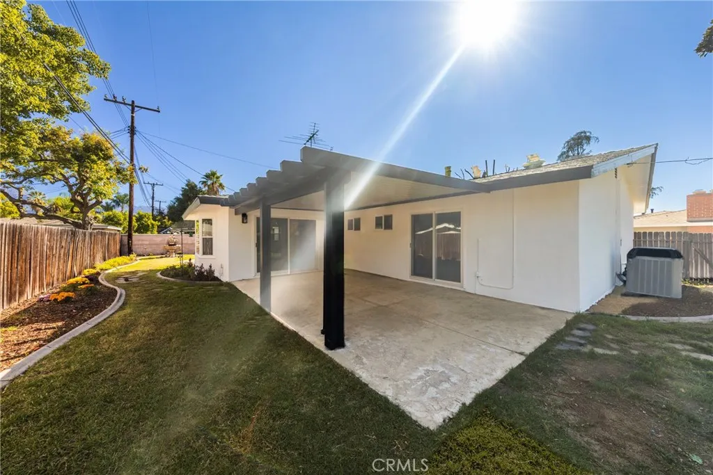 1309 Stillman Avenue, Redlands, California 92374 home-pic-18