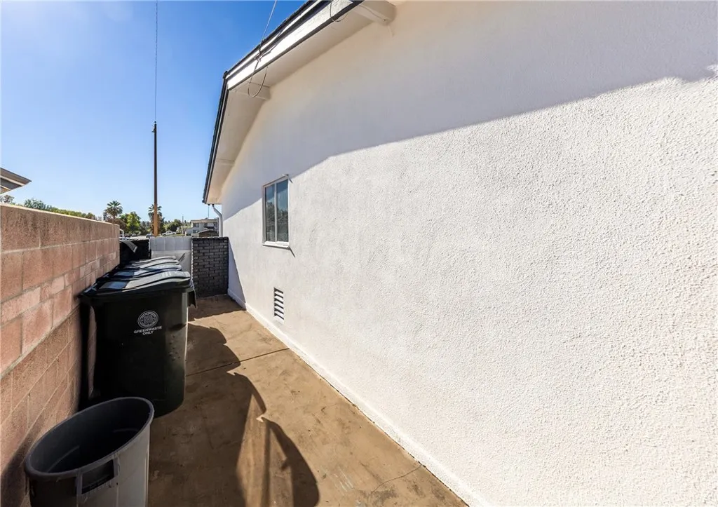 1309 Stillman Avenue, Redlands, California 92374 home-pic-21