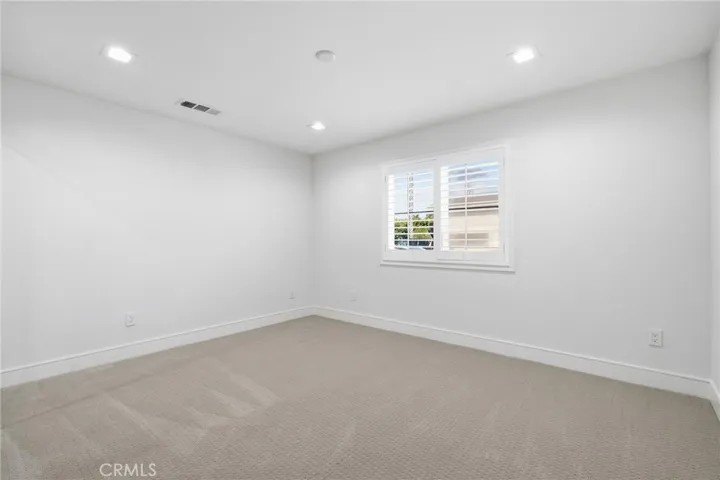 317 Rochester, Costa Mesa, California 92627