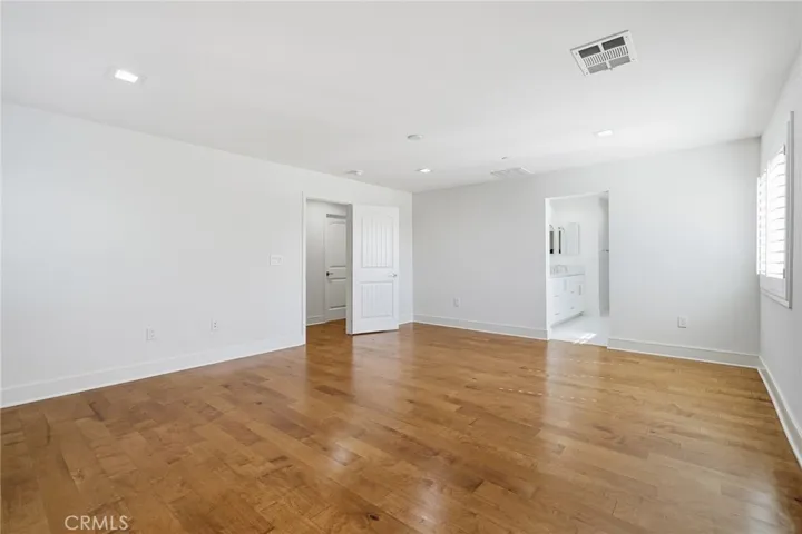 317 Rochester, Costa Mesa, California 92627