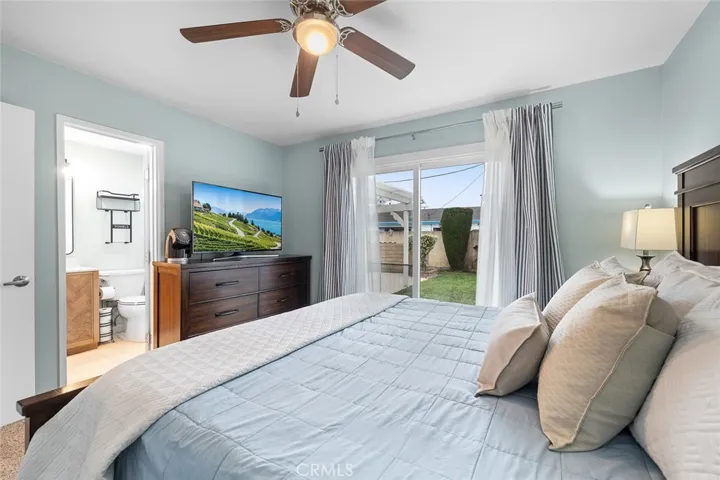5472 Marion, Cypress, California 90630