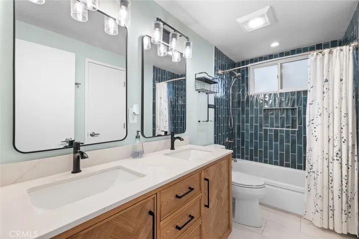 5472 Marion, Cypress, California 90630