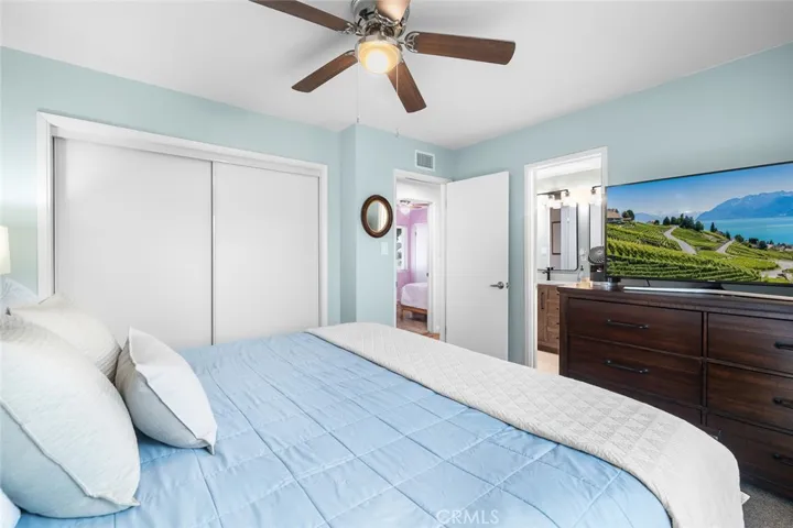 5472 Marion, Cypress, California 90630