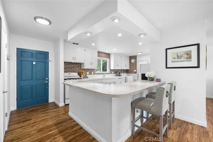 5472 Marion, Cypress, California 90630