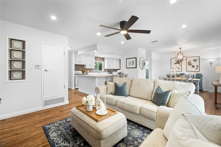 5472 Marion, Cypress, California 90630
