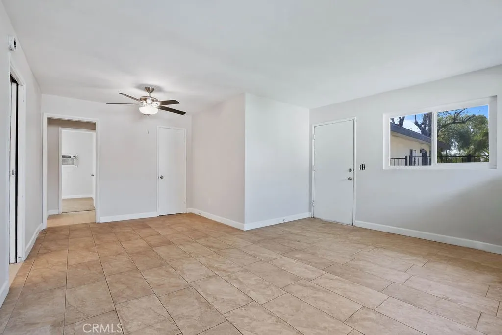 16516 Upland Avenue, Fontana, California 92335 home-pic-16