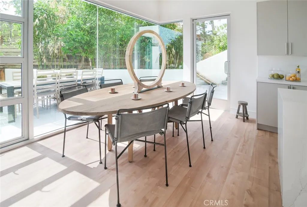 468 Ashton Drive, Laguna Beach, California 92651 home-pic-13