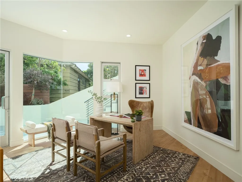 468 Ashton Drive, Laguna Beach, California 92651 home-pic-20