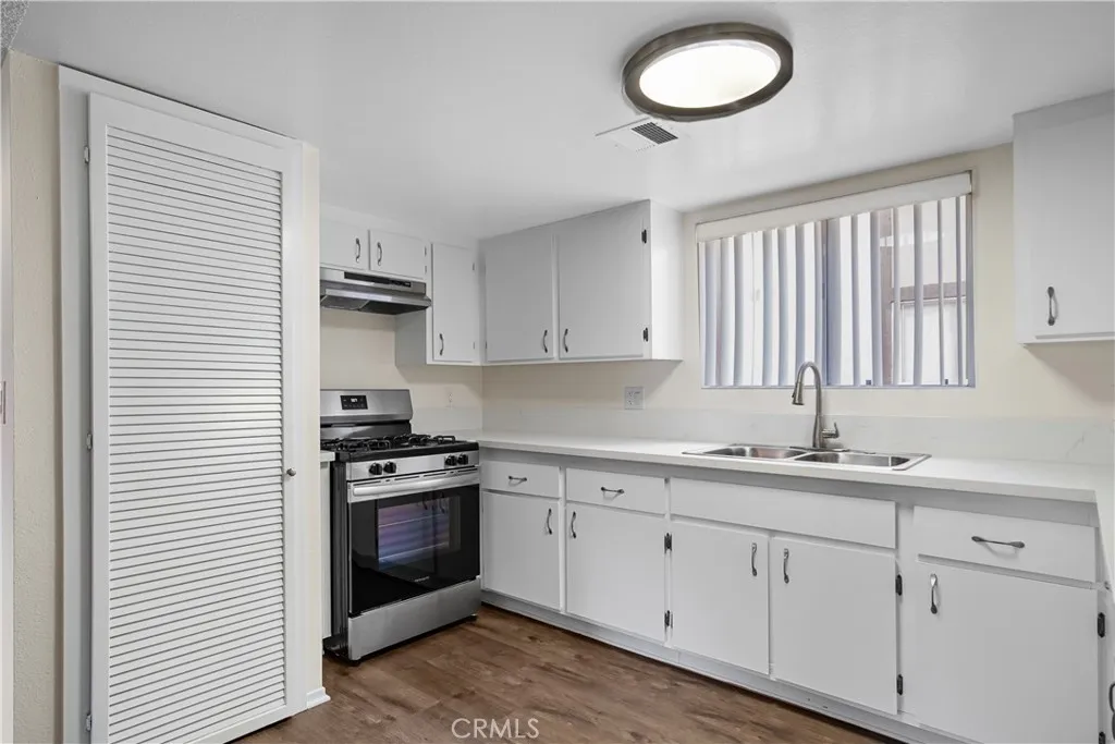 1349 Elm Avenue, San Gabriel, California 91775 home-pic-6